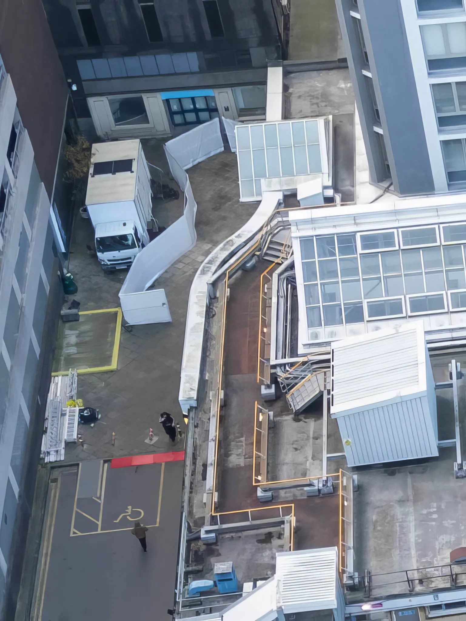 G6ZG-V8bkAAHqXk.jfif