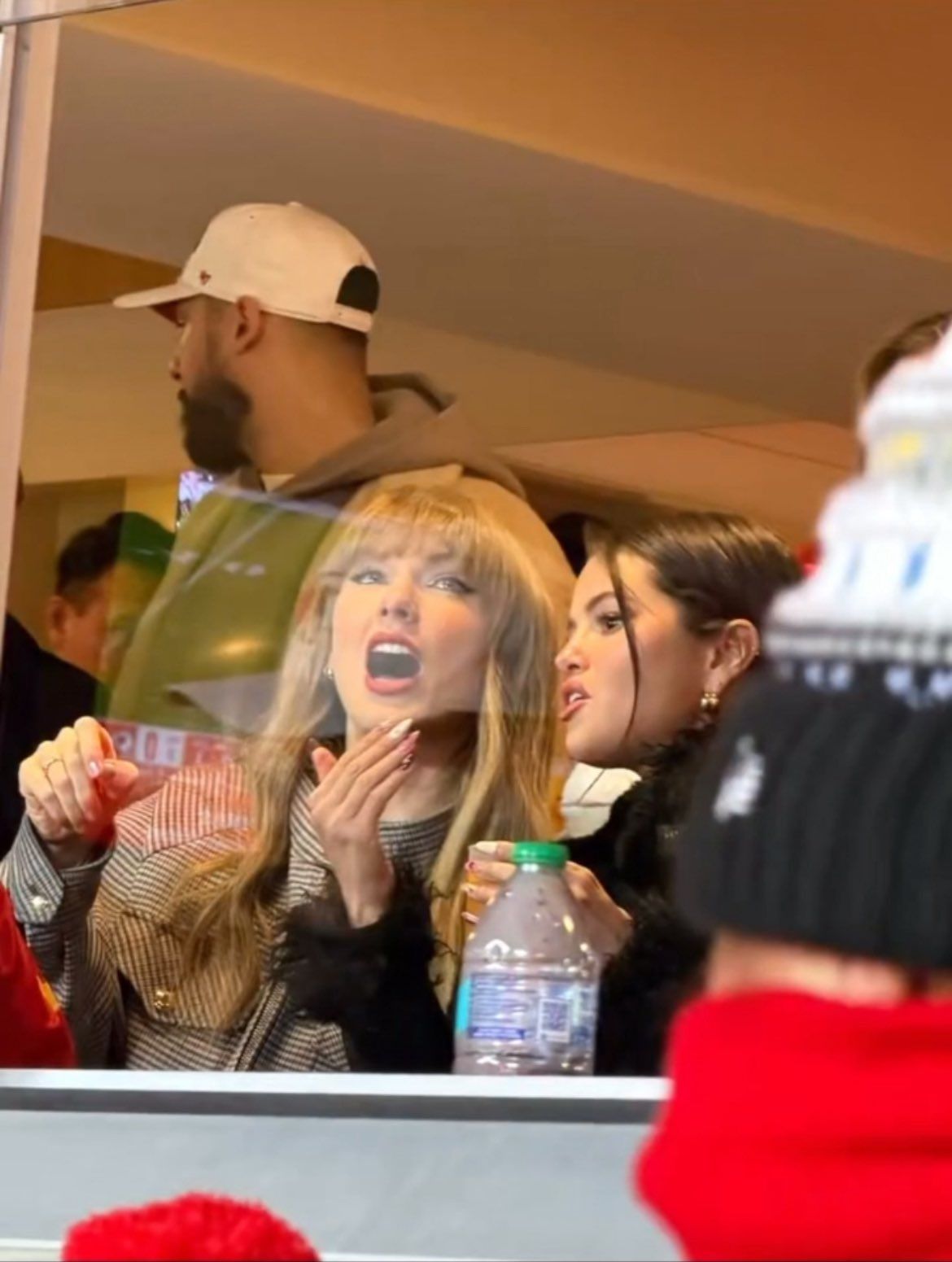 G7noHnQakAESgs0.jfif