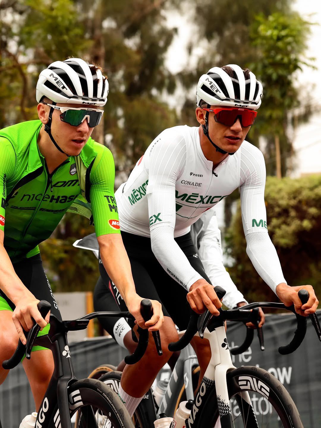 G8DlSeVW4AE0DkT.jfif