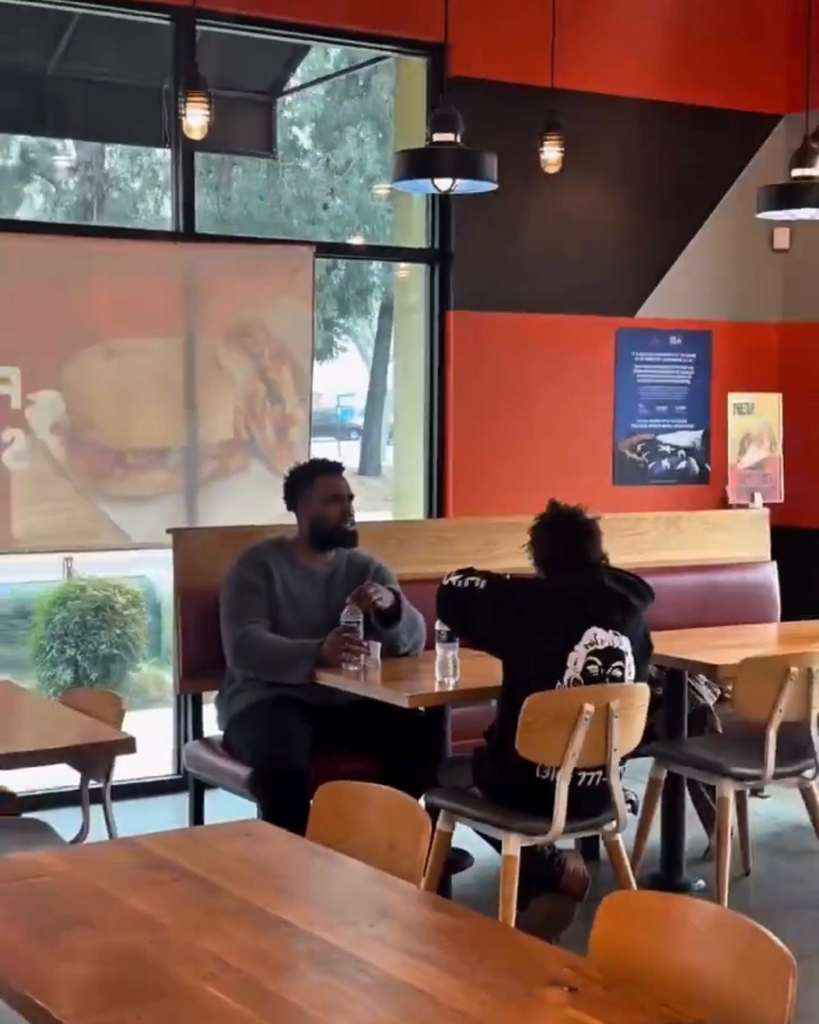 G8_Eko_X0AADkiZ.jfif