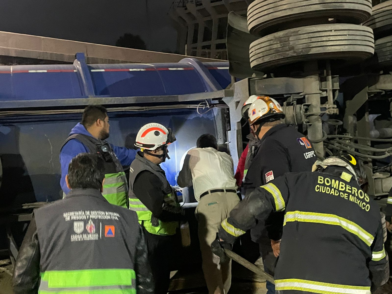 G8MCZ5lXQAIlgvW.jfif