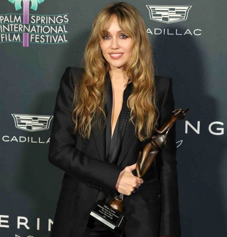 G9y6vmEXsAAsR5Z.jfif