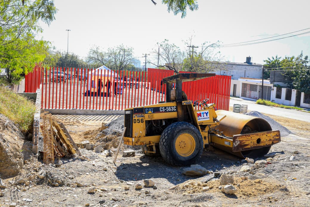 GENARO VÁZQUEZ 2.jpeg