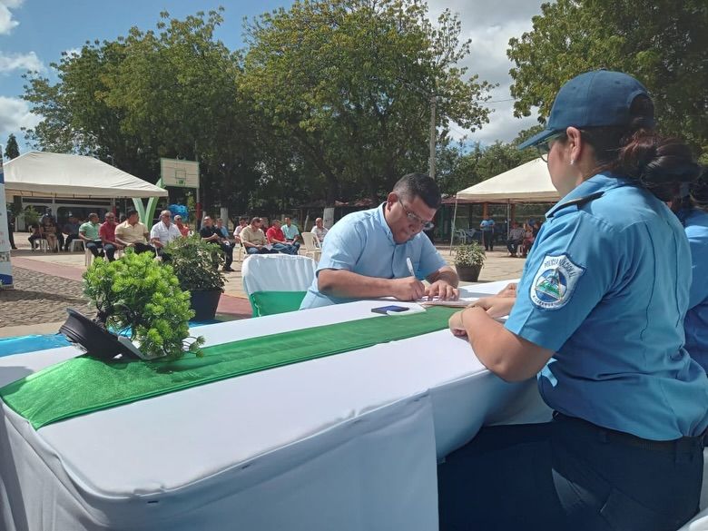 G-Uf5-OX0AAMlZC.jfif