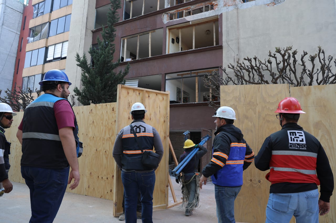 G-UqBXIWIAAq70p.jfif