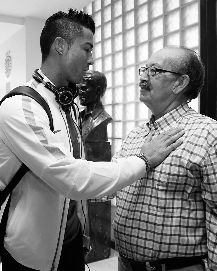 GoBn3xvW4AEUJkP.jfif