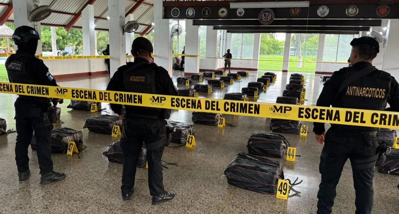 Guatemala captura a cinco mexicanos y un salvadoreño con droga