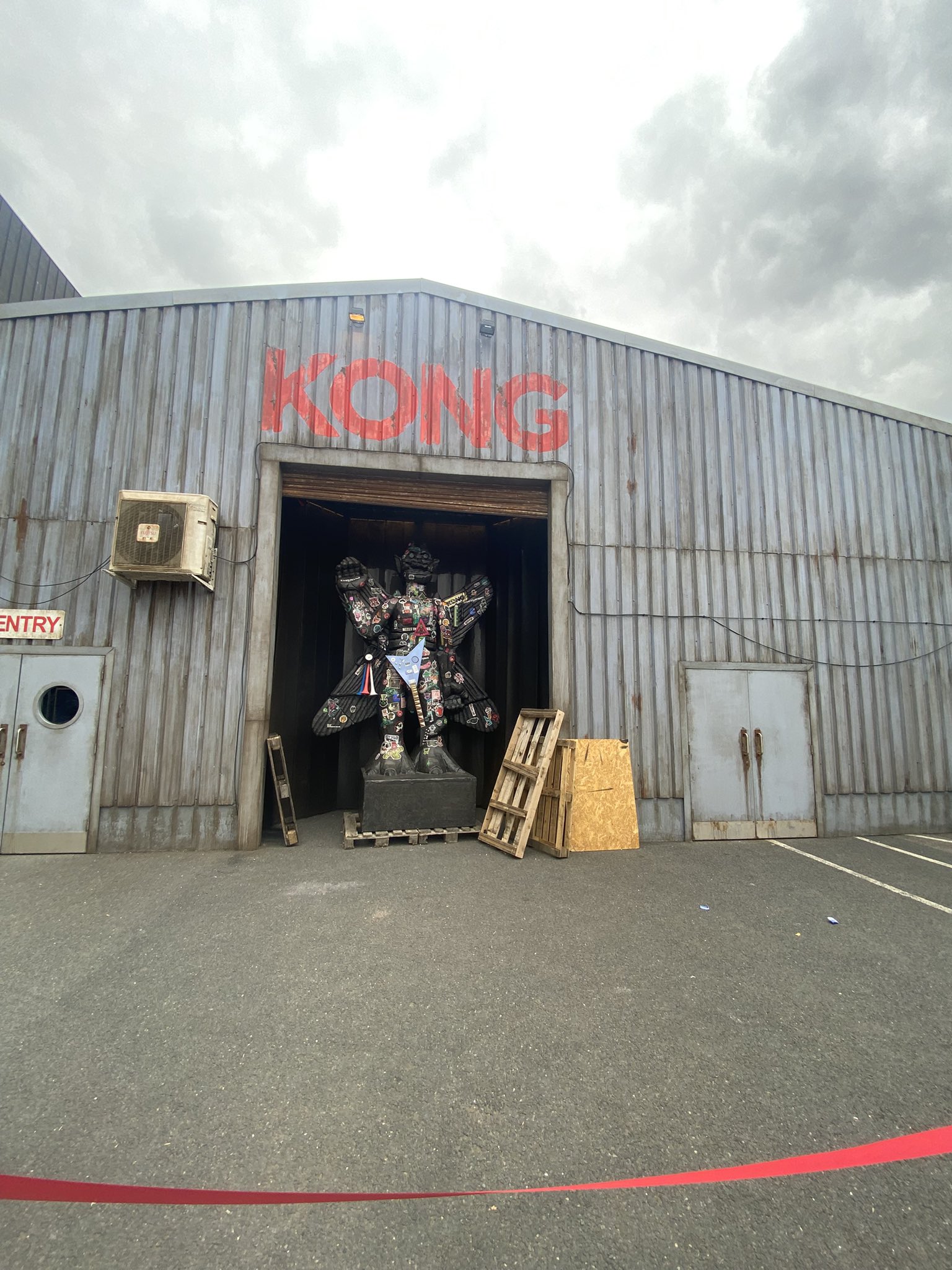 Gy5SeQEW8AEdqx_.jfif