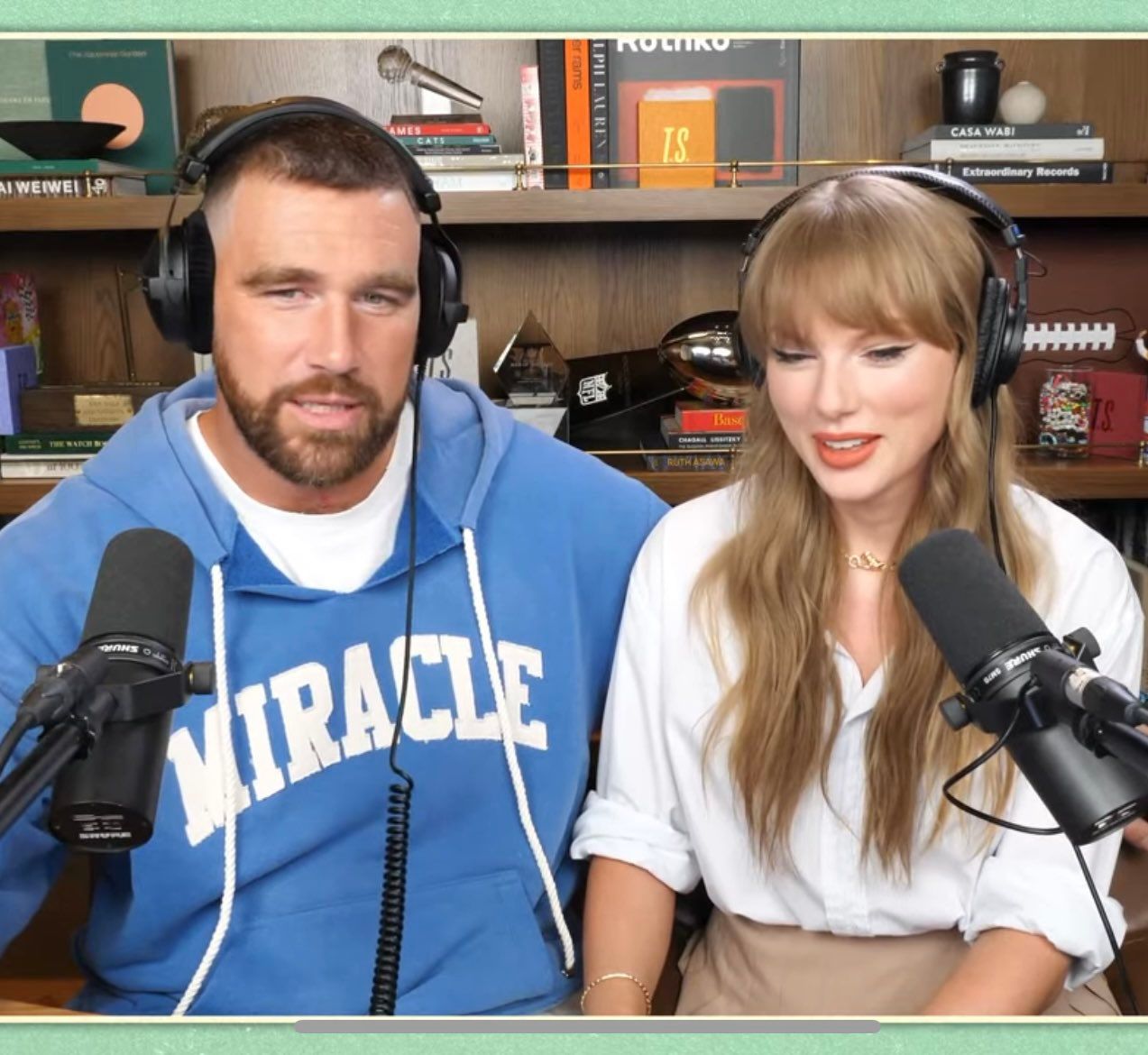 GyRO-6yW0AQ1ts9.jfif