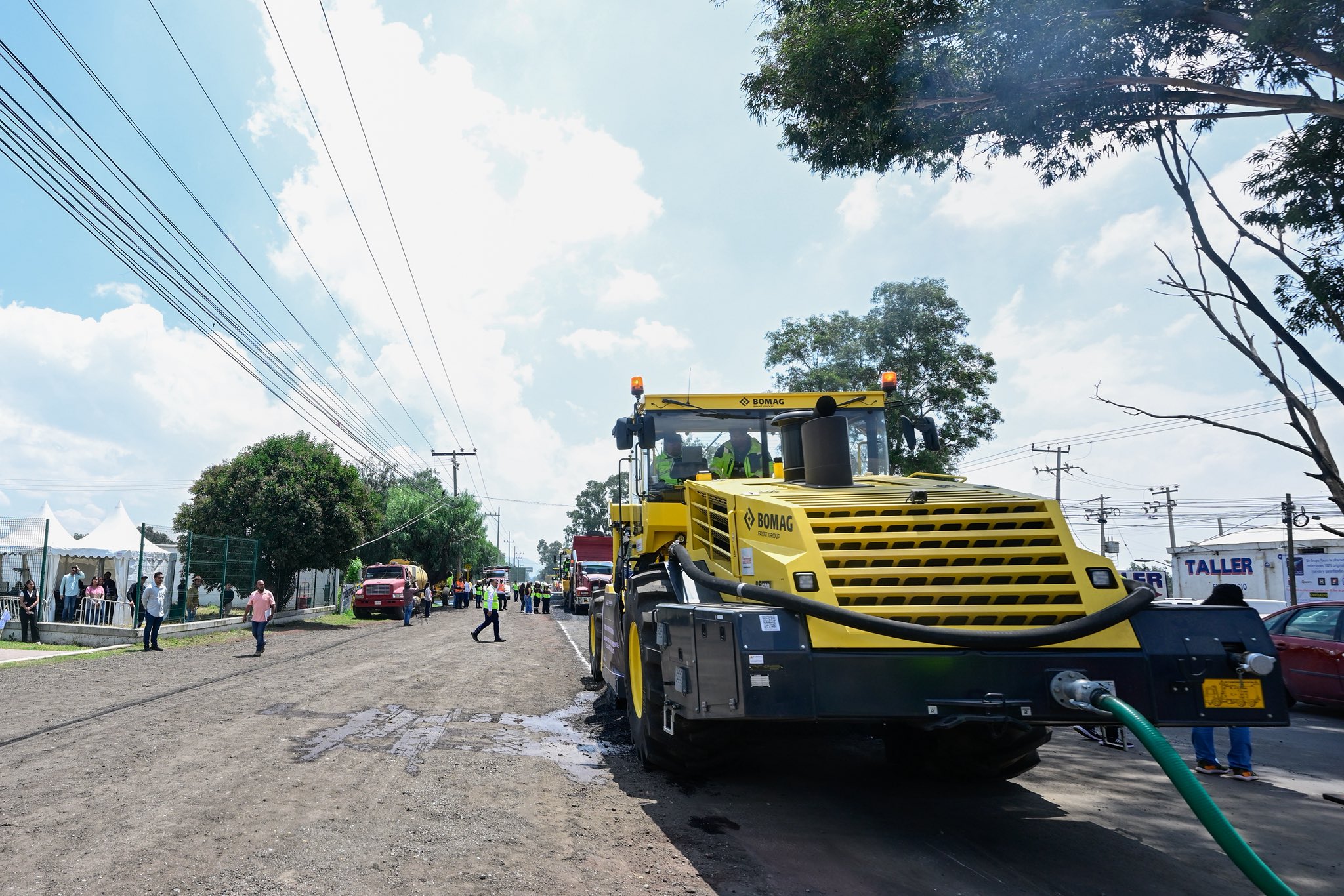 Gzn7GekWAAEg_Gp.jfif