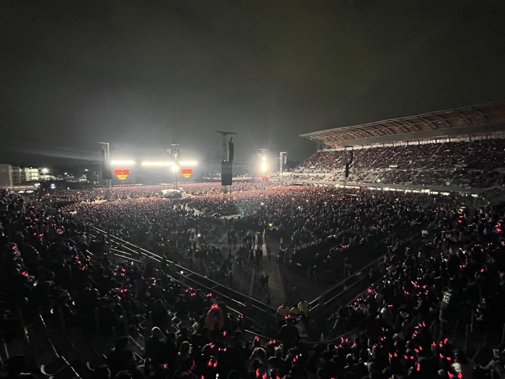 HFWfqunWgAAUnGF.jfif