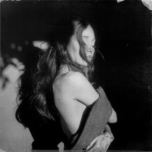 HHAFIa2XkAAxbuh.jfif