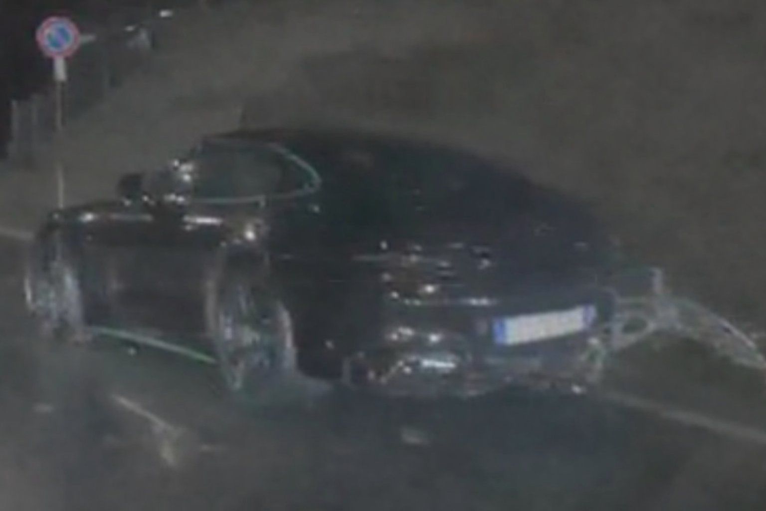 HAzKxMQaAAIlEFc.jfif