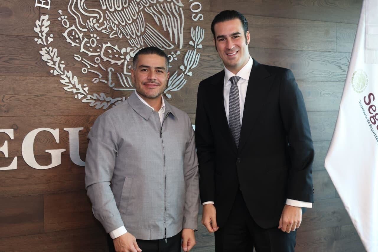 HCglq4hXIAAnEb2.jfif