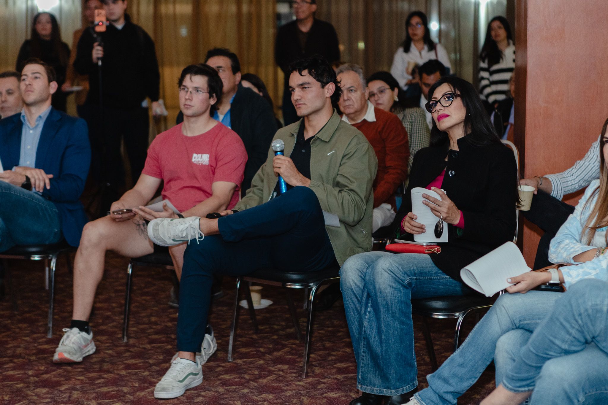 Impulsan participación ciudadana con su primer 'Círculo Regio'.jpg