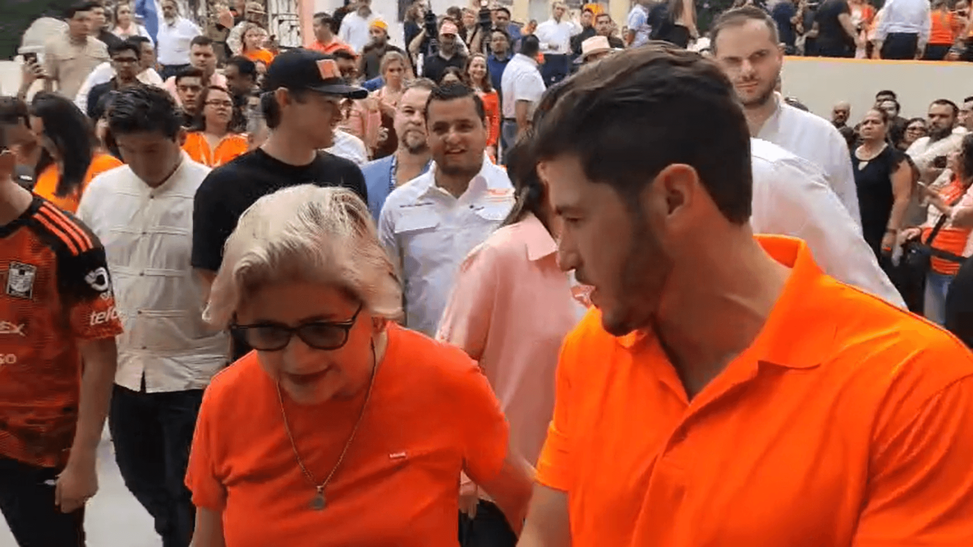 Inaugura Movimiento Ciudadano su nueva 'casa naranja' en NL