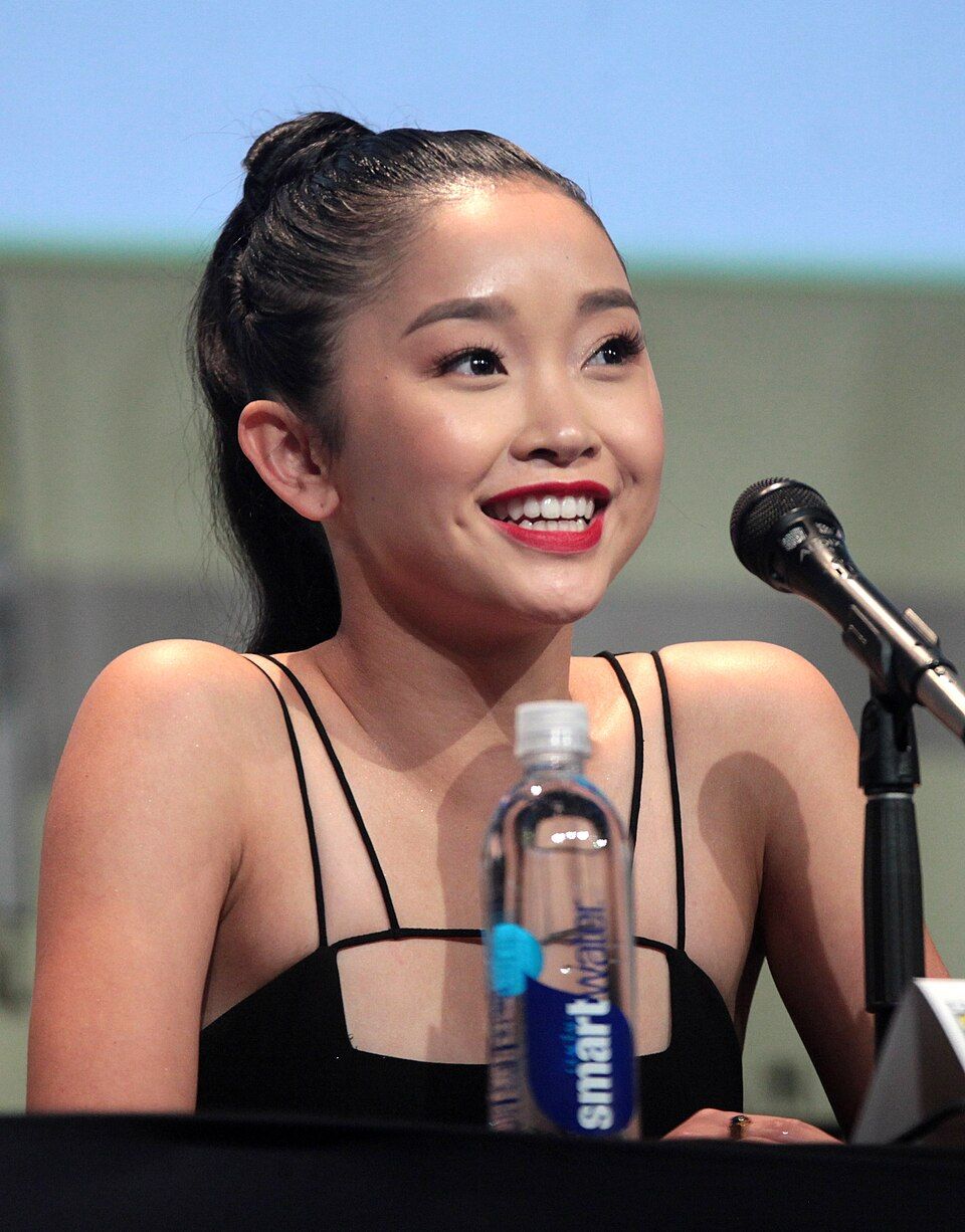 Lana_Condor_2015_(2).jpg