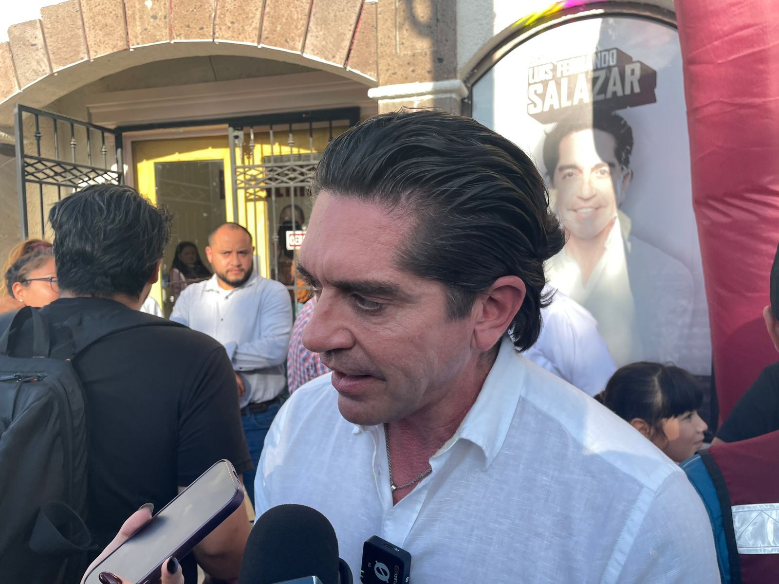Mediante esquema habrían desviado $66 mdp de SIMAS: senador Luis