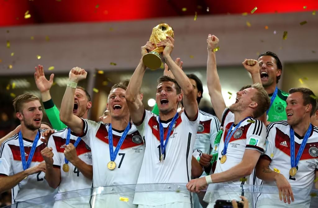 Miroslav Klose.jpg