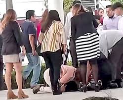 Muere estudiante tras riña en su graduación en Ecatepec