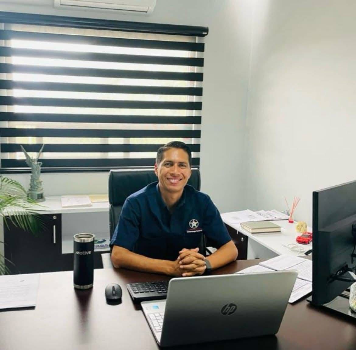 Muere hombre tras aparatoso accidente en bulevar Fundadores.jpg