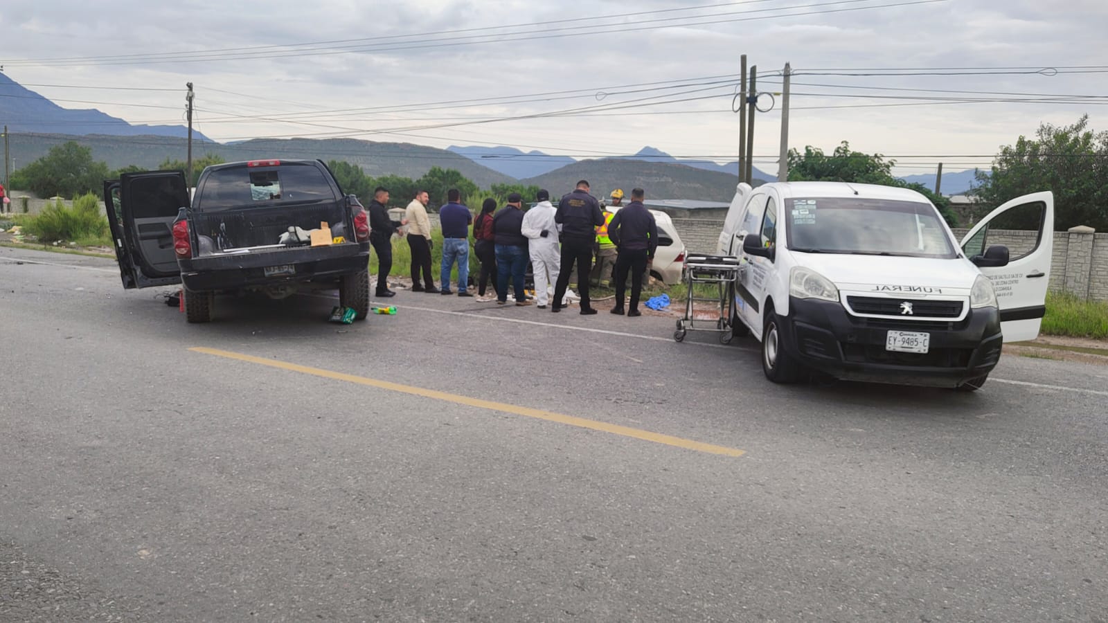 Mueren cuatro personas en choque frontal en carretera a Zacatecas, en Saltillo