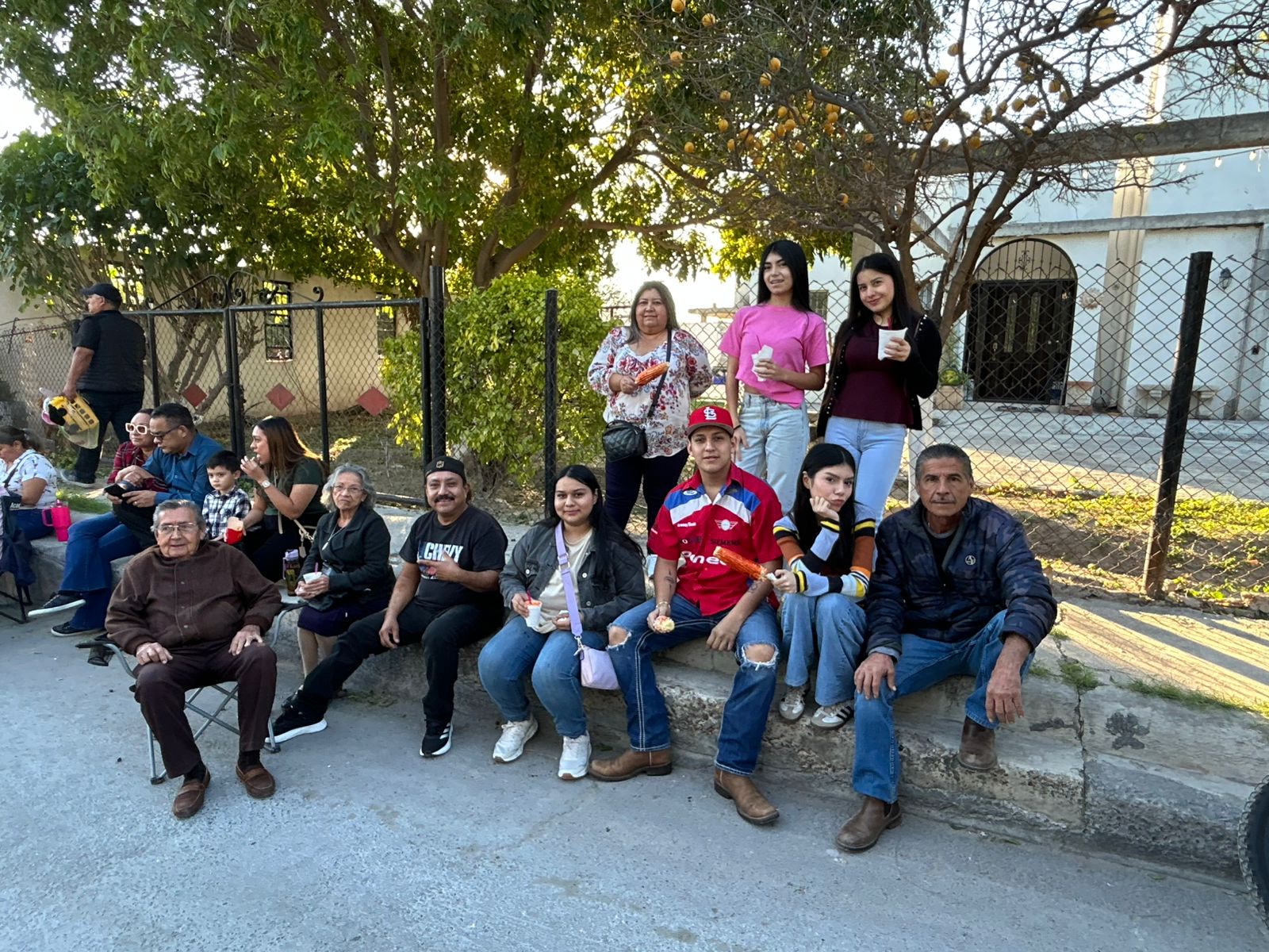 'Palo encebado' cumple más de 40 años como tradición en Reynosa.jpg