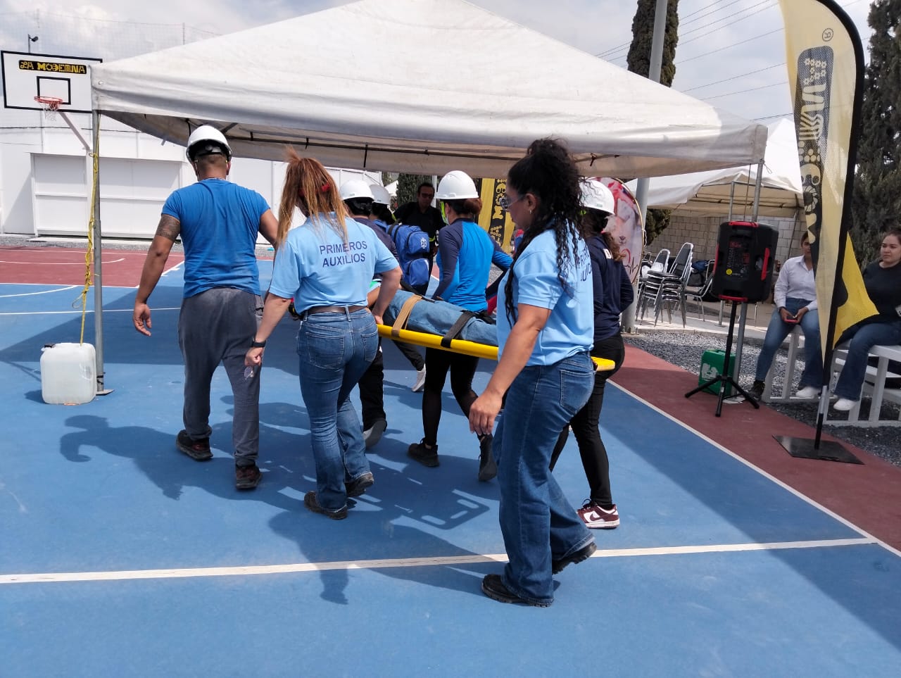 Participan más de 200 brigadistas en macrosimulacro