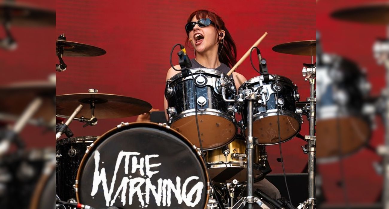 Paulina de The Warning Monterrey regia rock cantante baterista.jpg