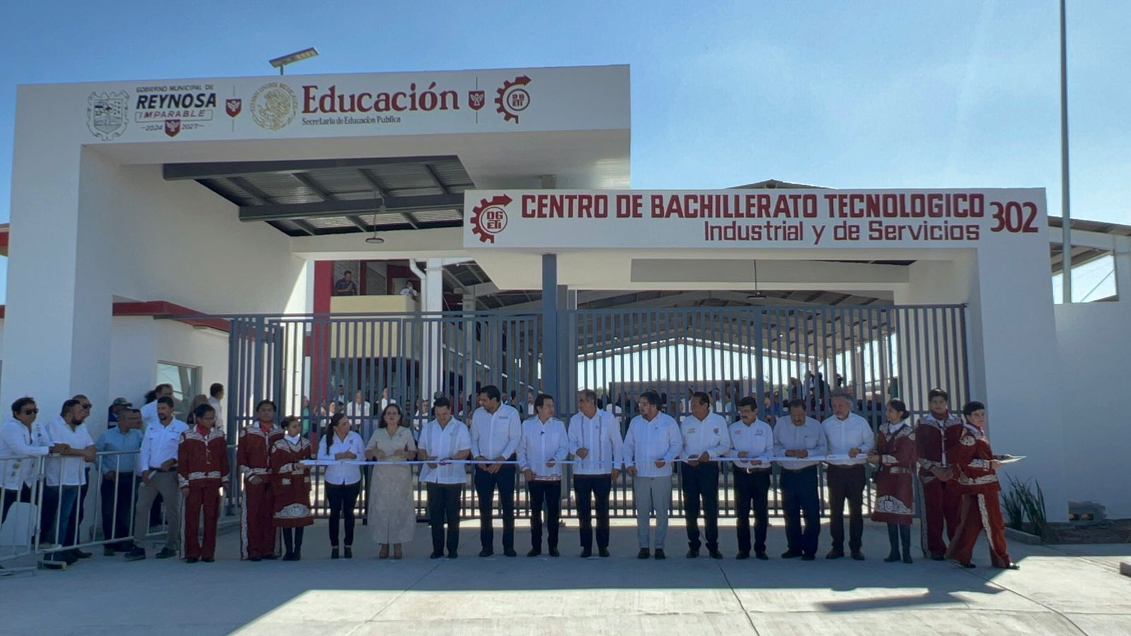 Presenta Mario Delgado cambios históricos en el bachillerato