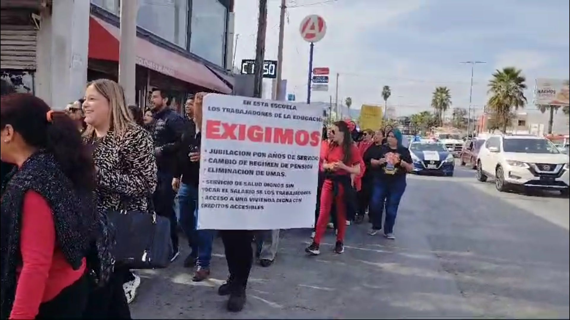 Protesta Monclova Isste 2.jpg