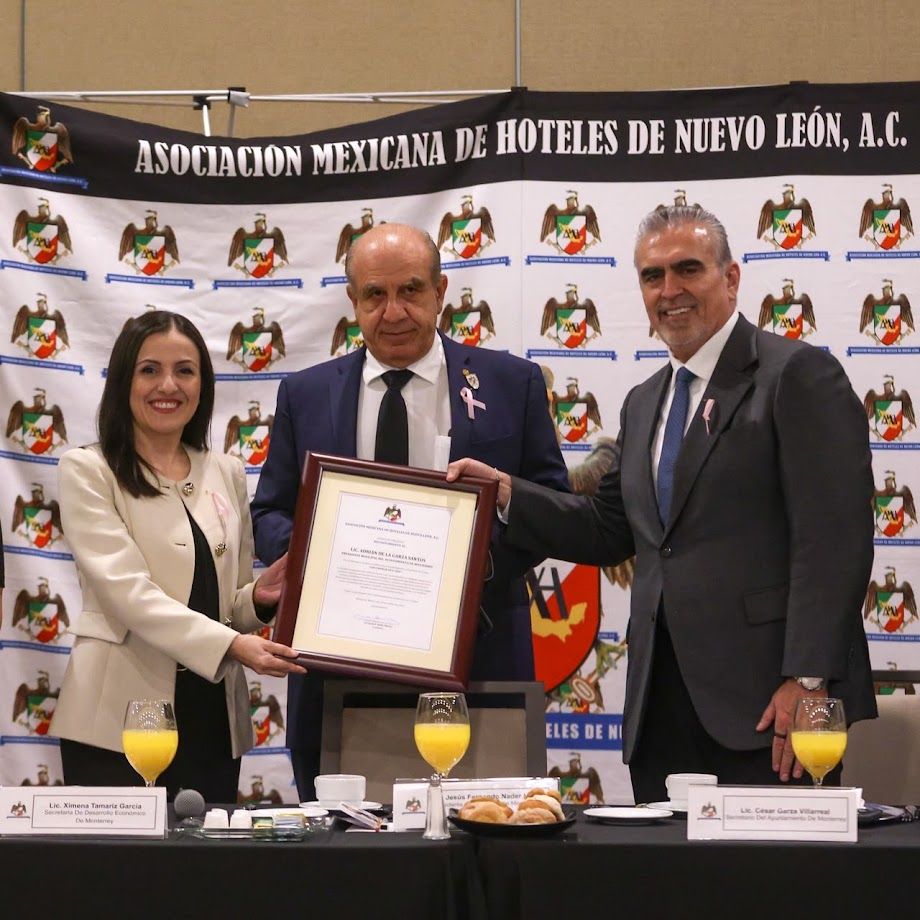 RECONOCIMIENTOS DE HOTELEROS A MTY 4.jpeg