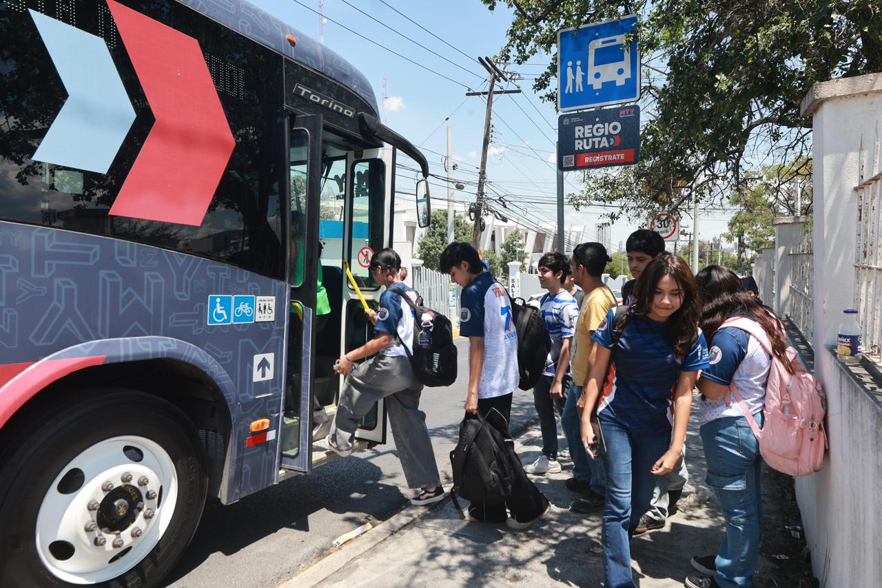 Regio Ruta alcanza a sus primeros 100 mil usuarios y anuncia apertura de la ruta A