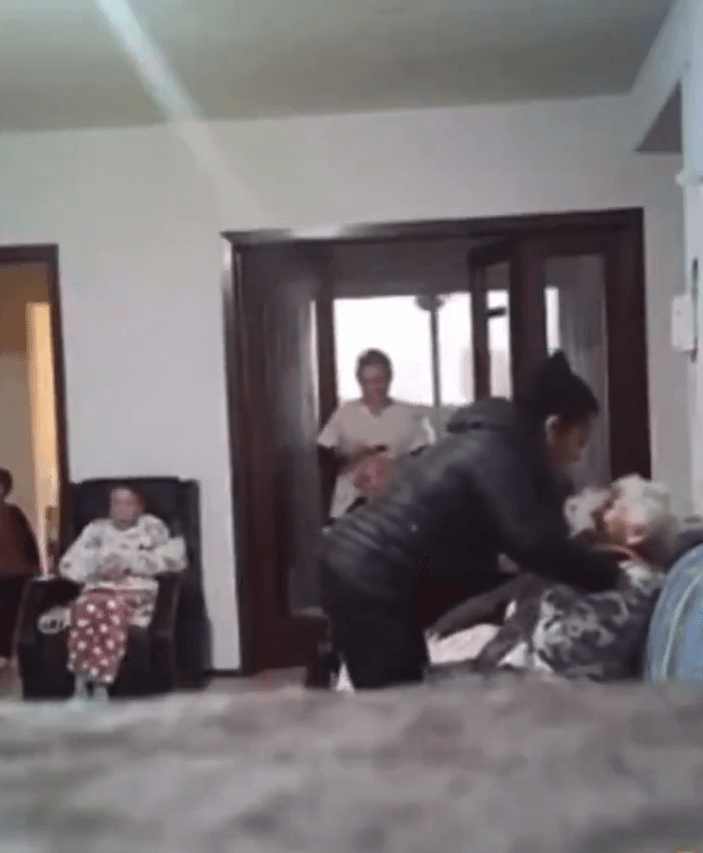 Rescatan a abuelitos maltratados en asilo en SLP; clausuran lugar