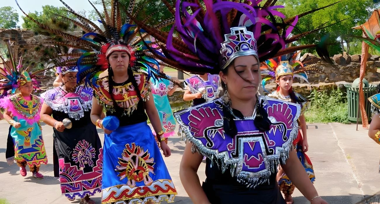 ¿Se dice 'matlachines' o 'matachines'.jpg