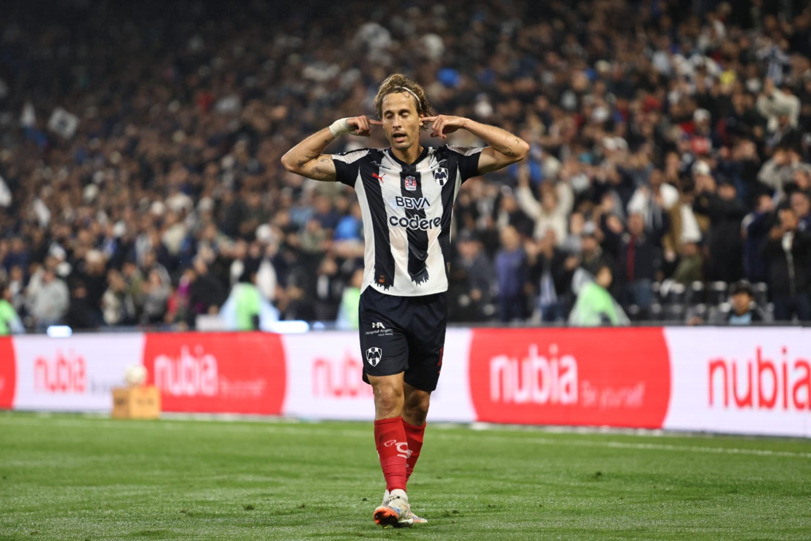 Sergio Canales Rayados