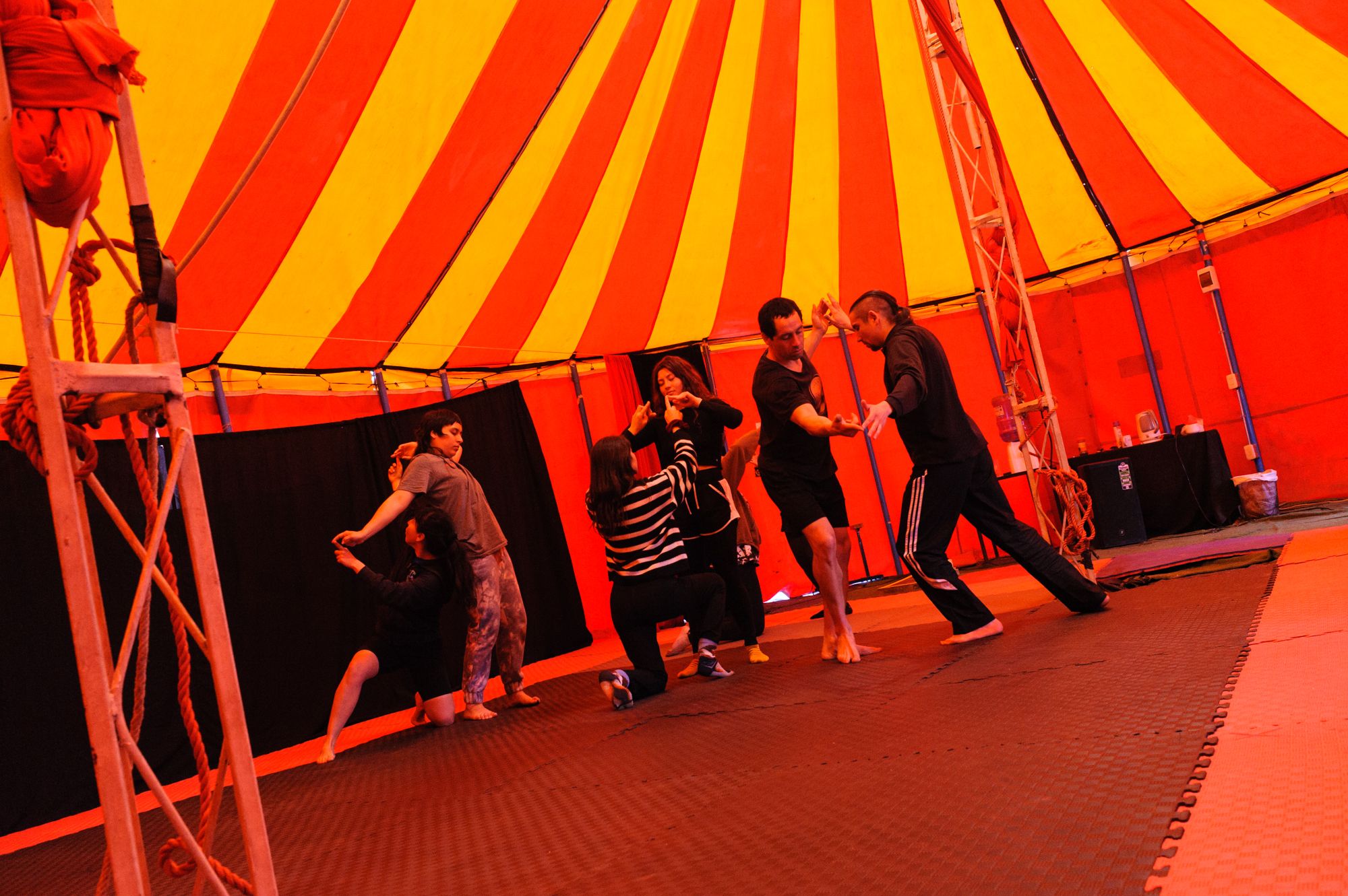 Taller de presencia escénica.JPG