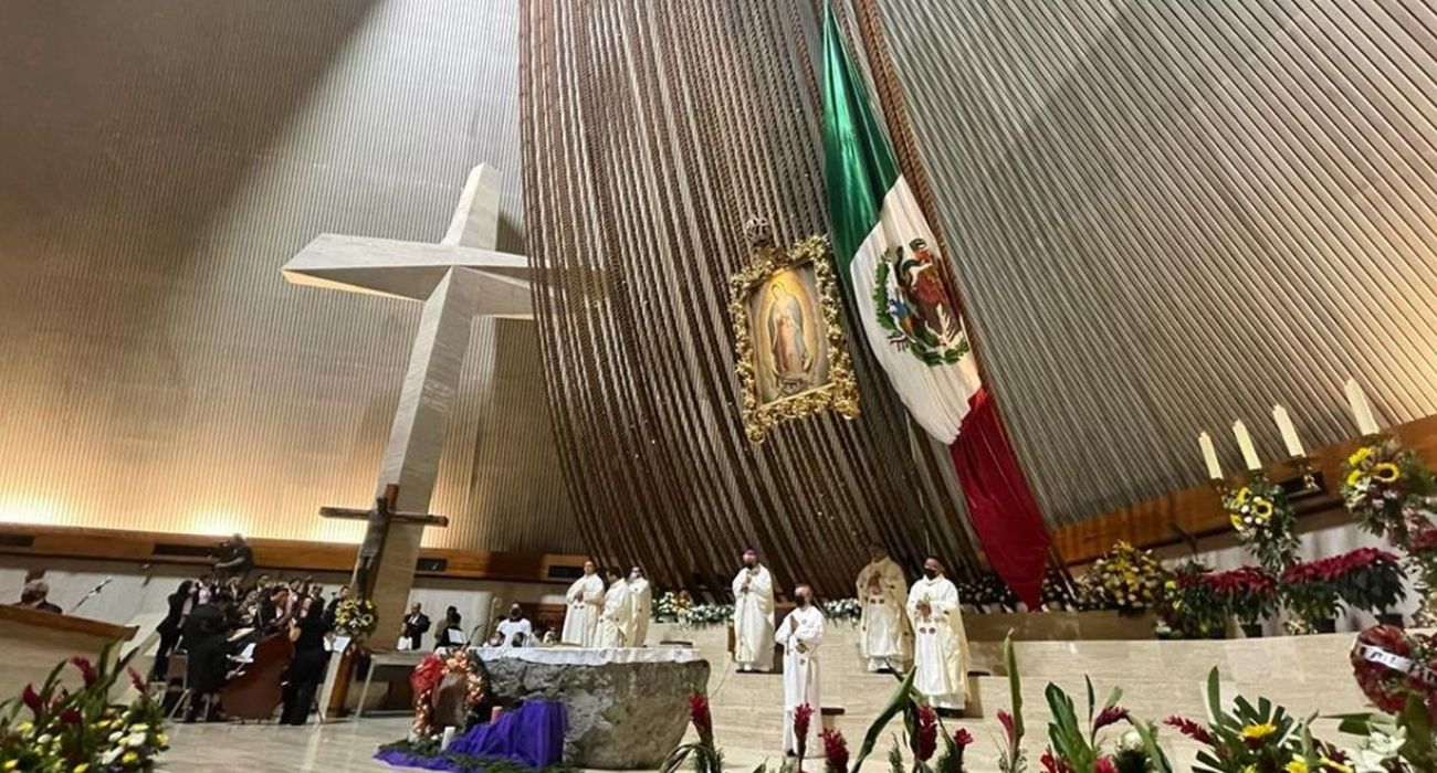 _Virgen de Guadalupe 12 de diciembre Basílica de Guadalupe.jpg