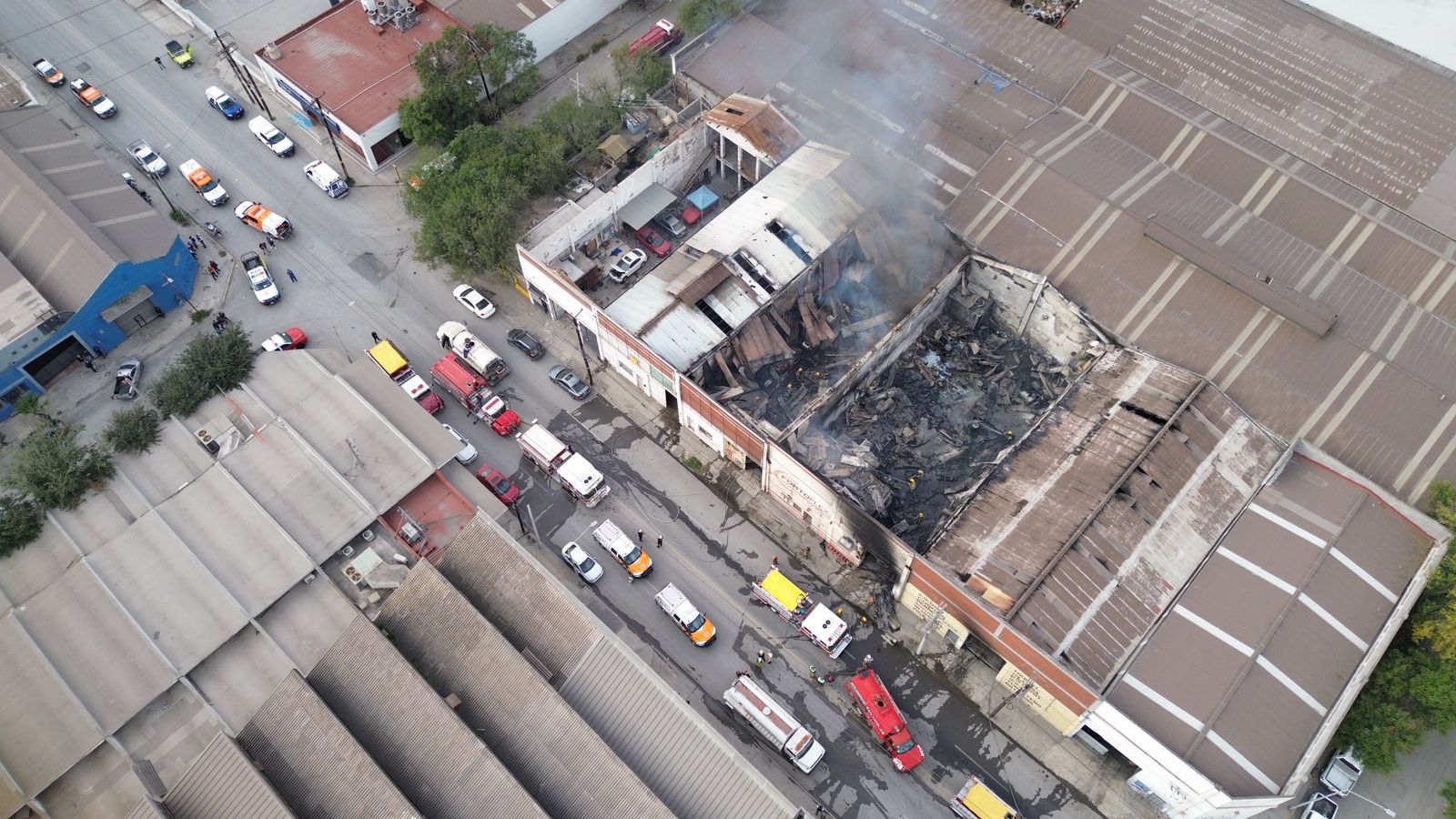 incendio-bodegas-monterrey-2
