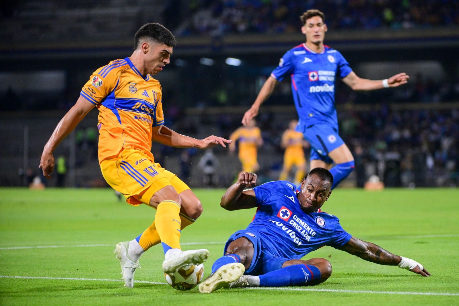 Cruz Azul Tigres