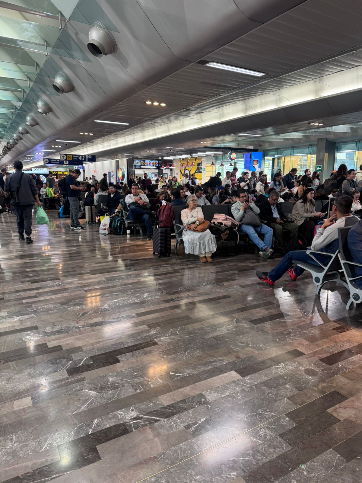 nl-aeropuerto-mty.jpg