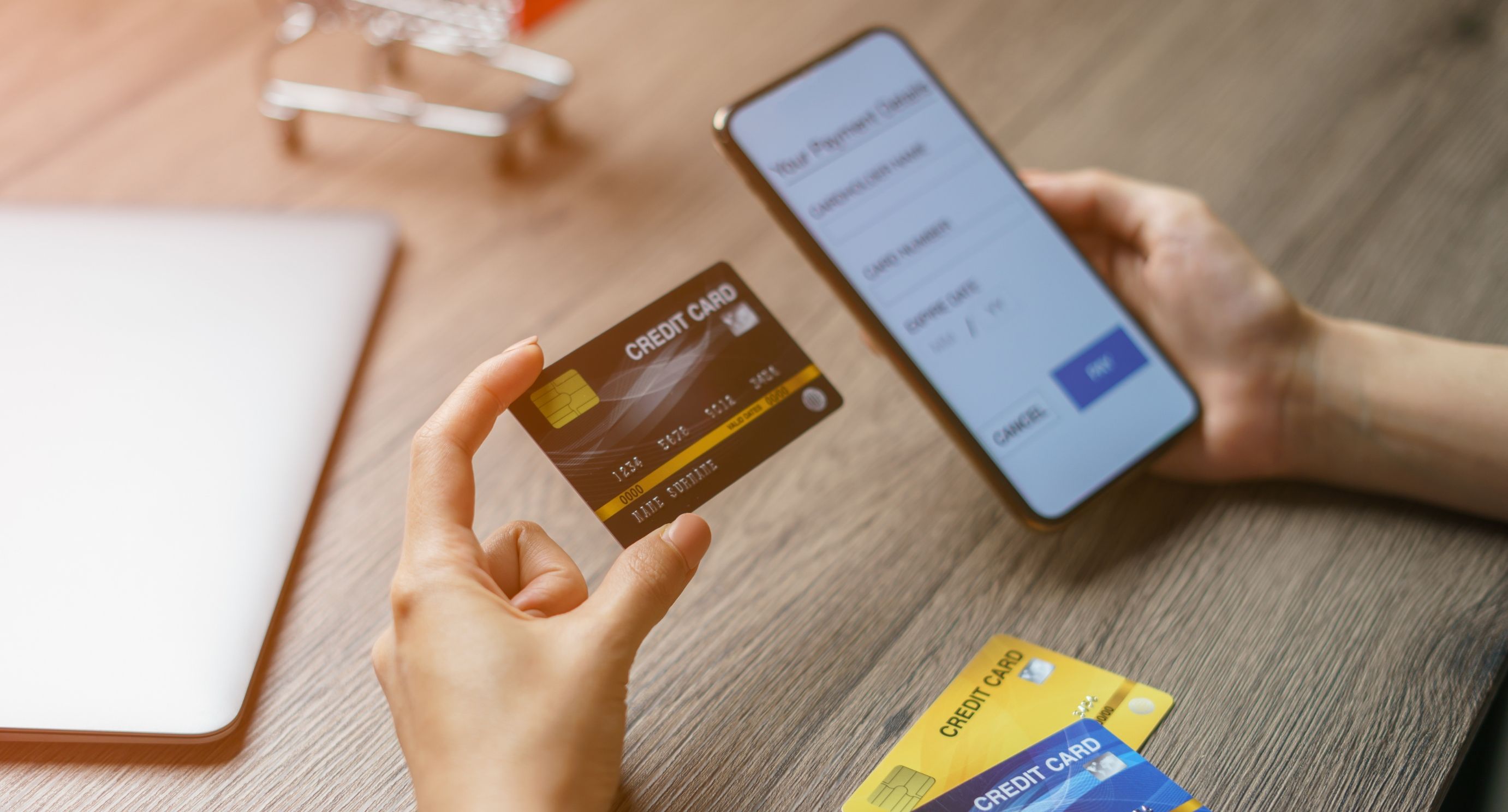 a que hora abriran los bancos el 31 de diciembre y 1 de enero.jpg