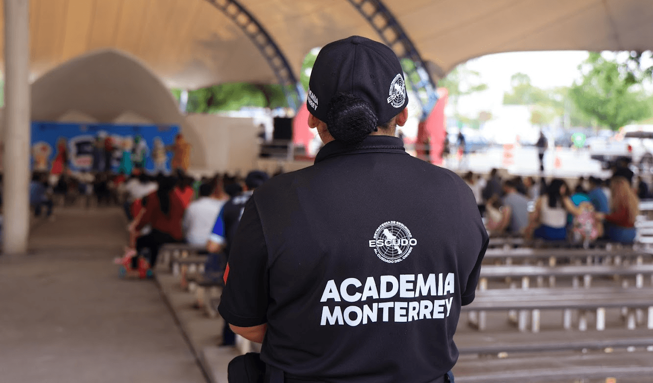 academia-de-monterrey.png