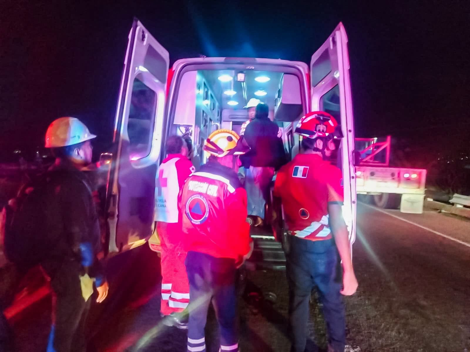 accidente-camion-irapuato1.jpg