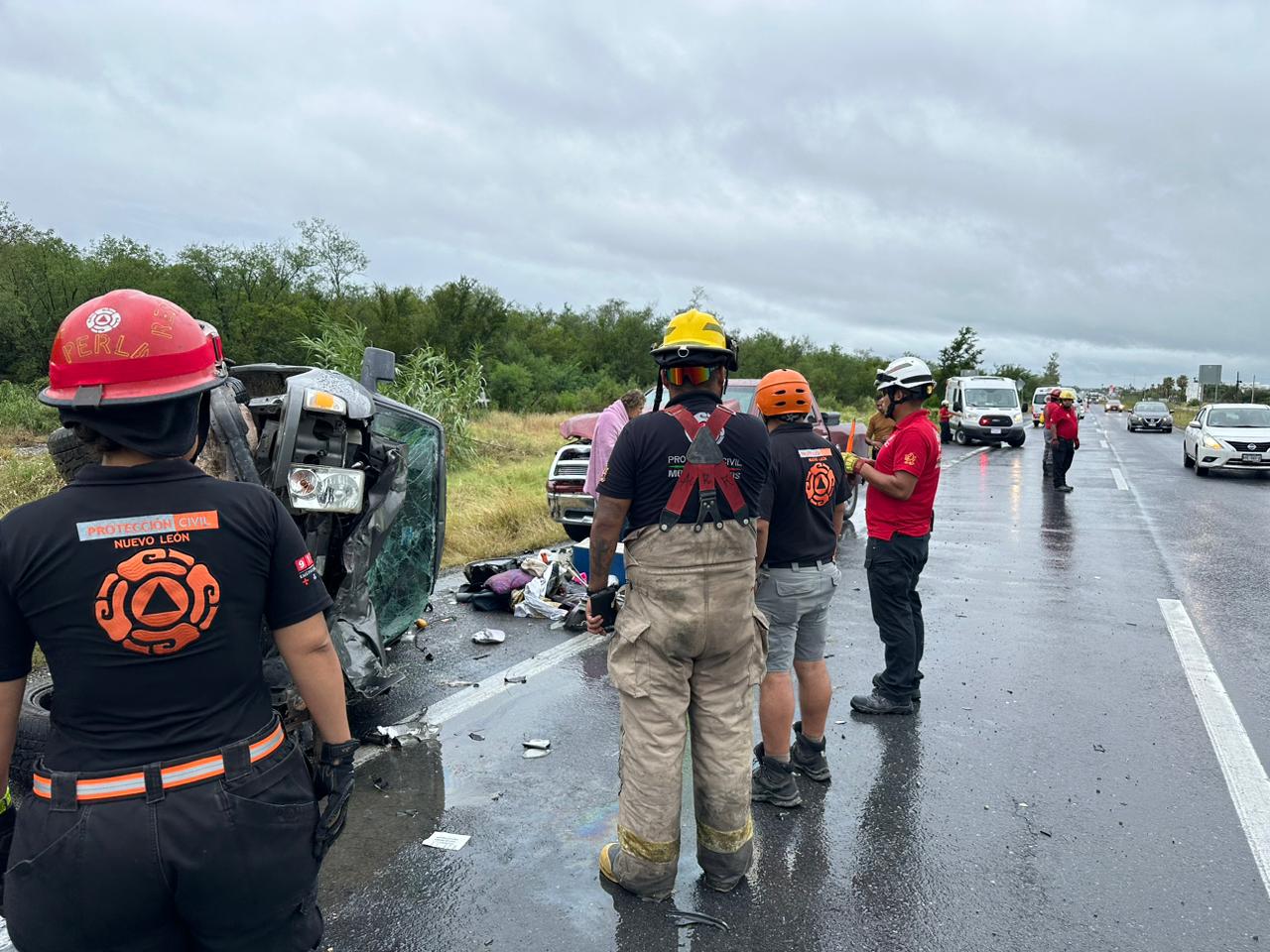 accidente-montemorelos-volcadura.jfif