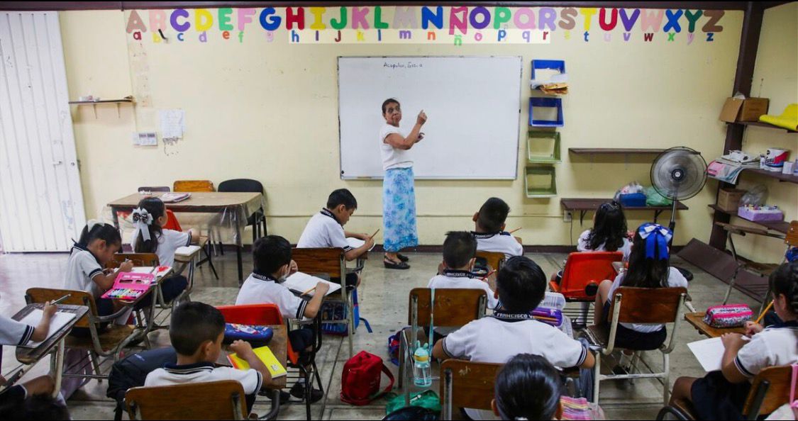 alumnos-calor-escuela.jpeg