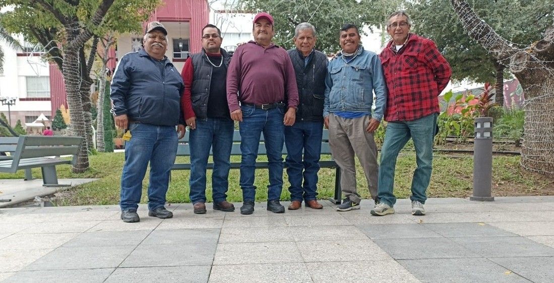 amigos-eleazar-jardinero-retiro .jpg