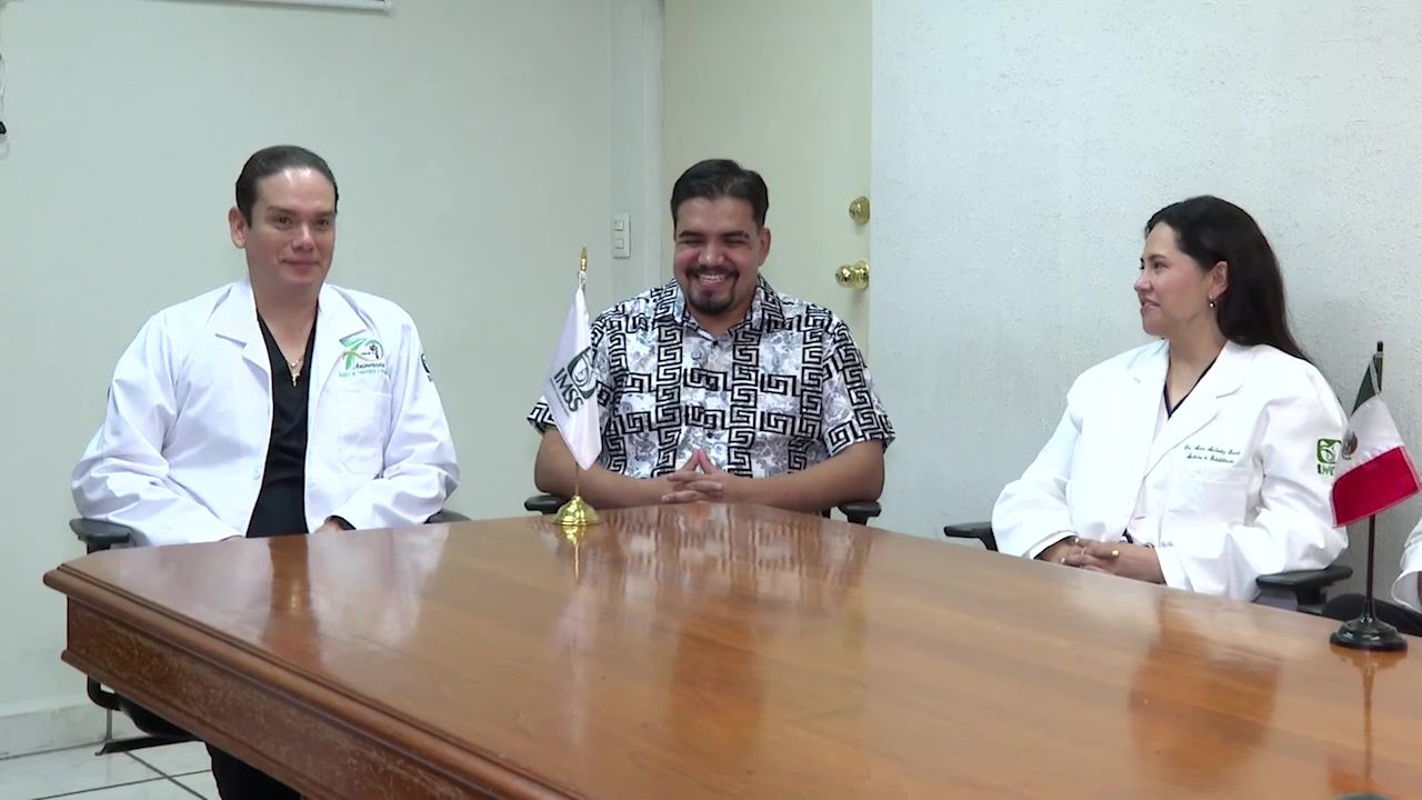 angel-imss-doctores4.jpg
