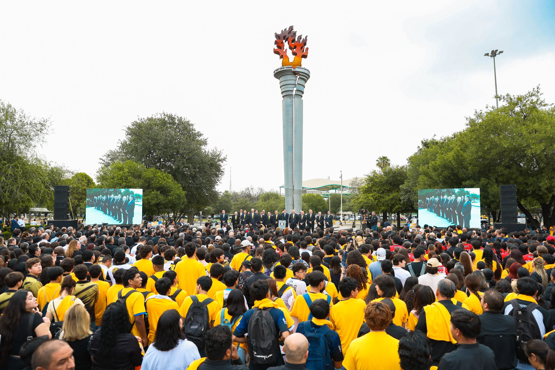 aniversario-autonomia-uanl-15.jpg