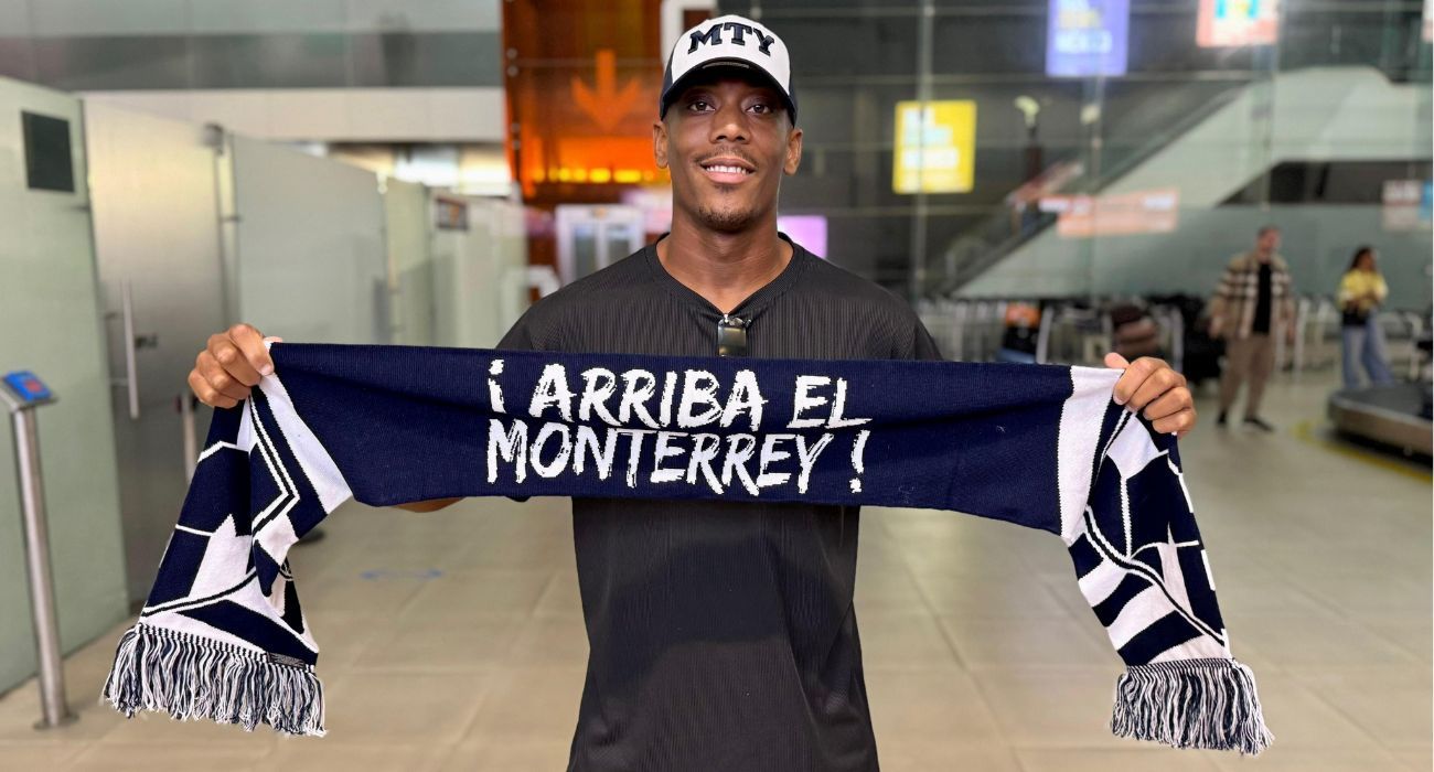 antony-martial-rayados.jpg